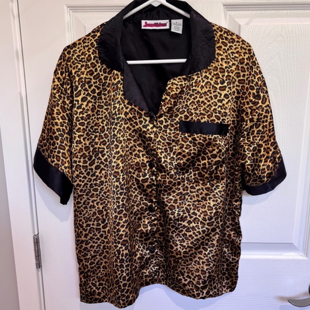 Jammilicious cheetah Top